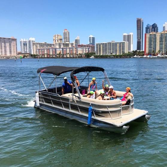 Cheap Boat for Rent Miami