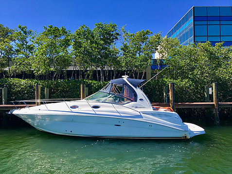 Miami's Top 4 Yacht Rental Companies - MIAMI PARTY BOAT RENTALS